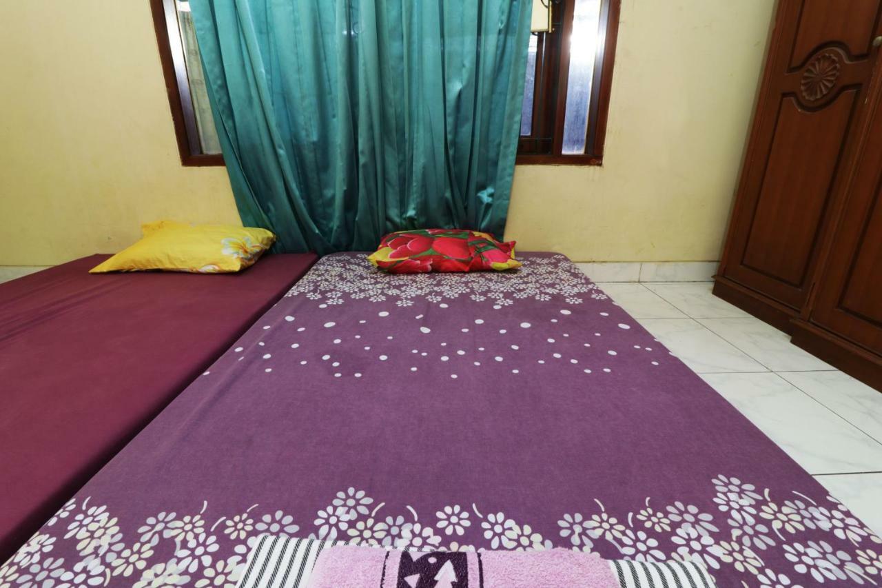 הוסטל ג'קרטה Backpack Syariah Cempaka Putih Barat מראה חיצוני תמונה