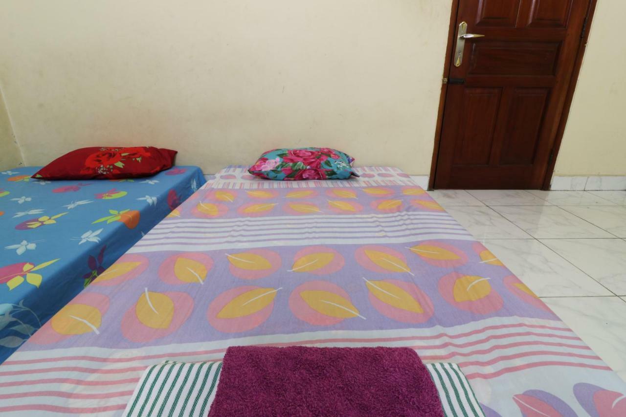 הוסטל ג'קרטה Backpack Syariah Cempaka Putih Barat מראה חיצוני תמונה